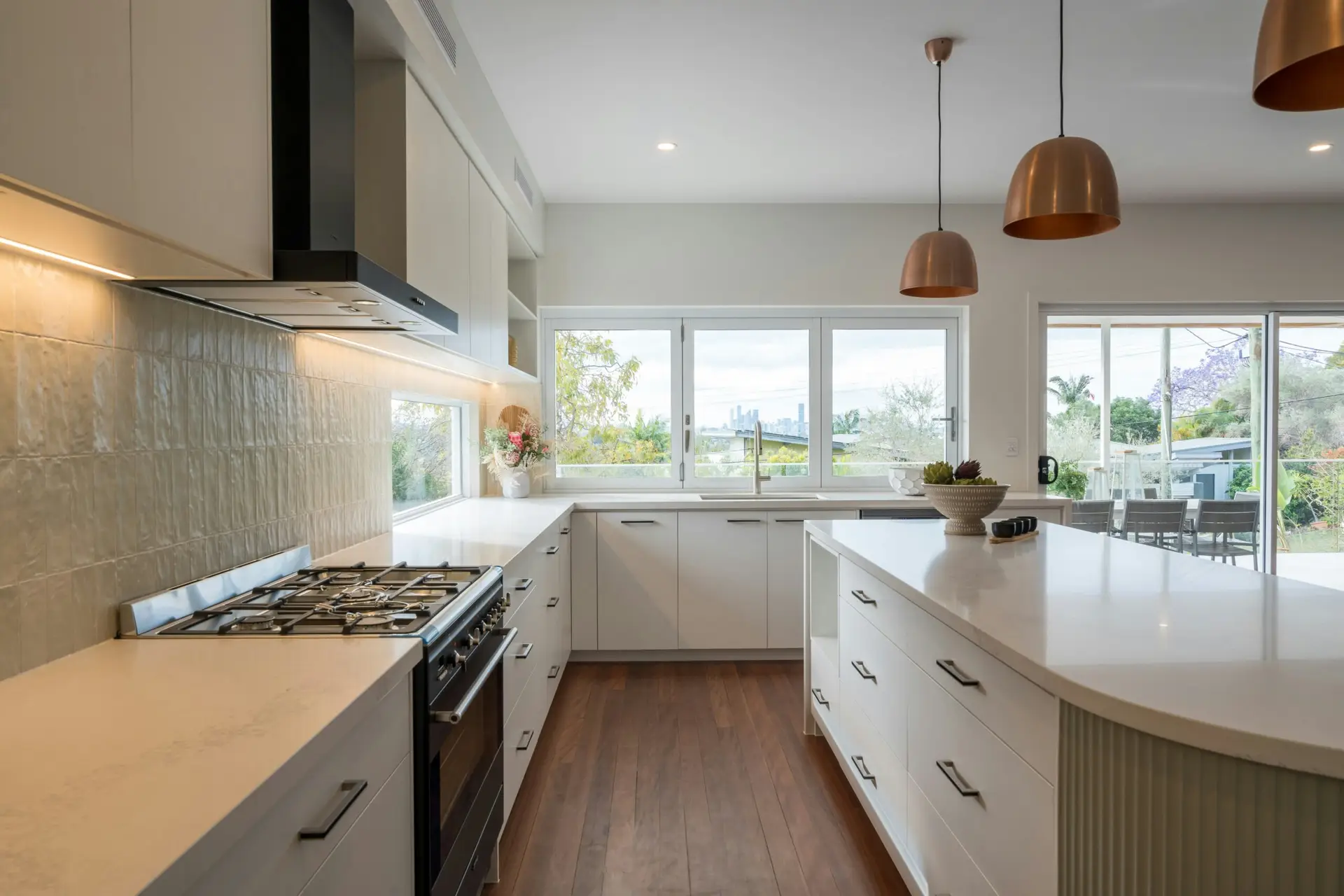 Luxury kitchen remodeling Edinburgh cost - modern luxury kitchen remodel with island and premium finishes